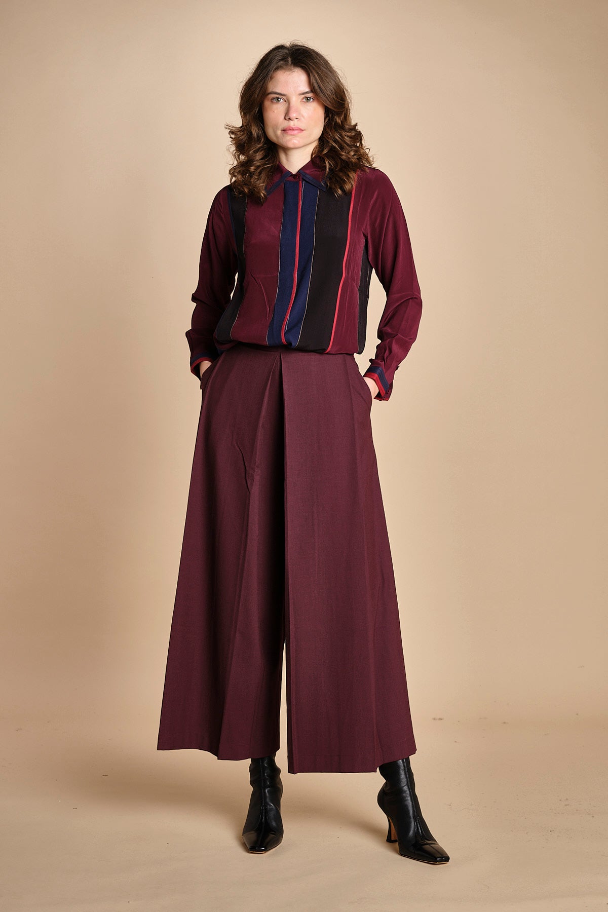 pantalone con sfondo piega BY_1779P BURGUNDI bodice 