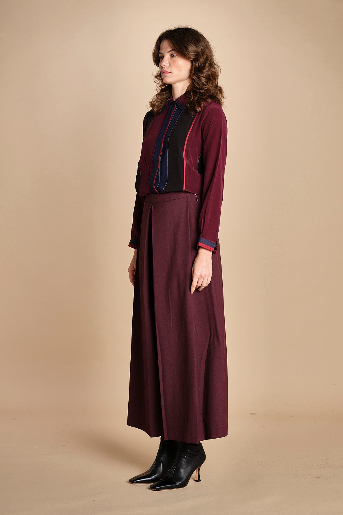 pantalone con sfondo piega BY_1779P BURGUNDI bodice 