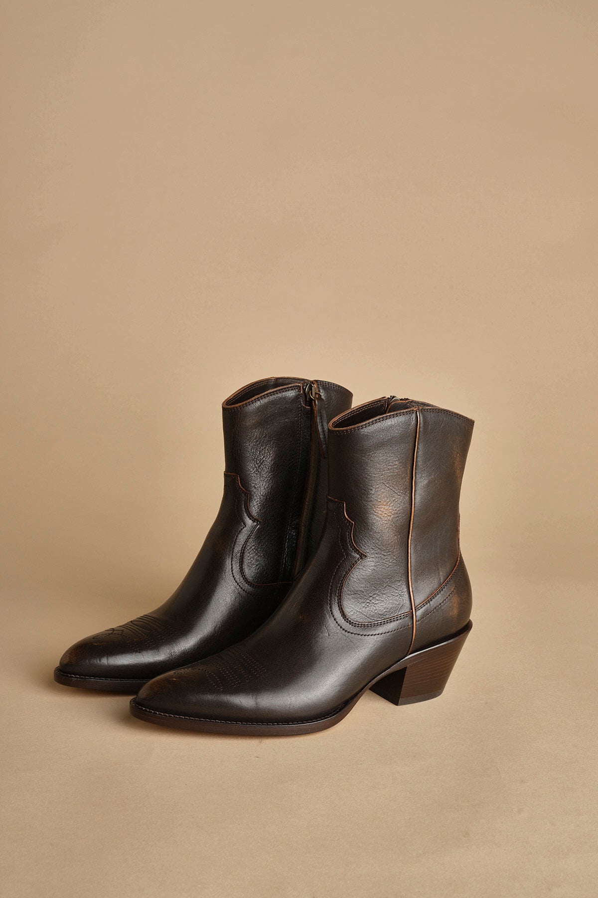 stivaletto texano. B10191ETRUVT-DC 11 NOCE T.MORO buttero 