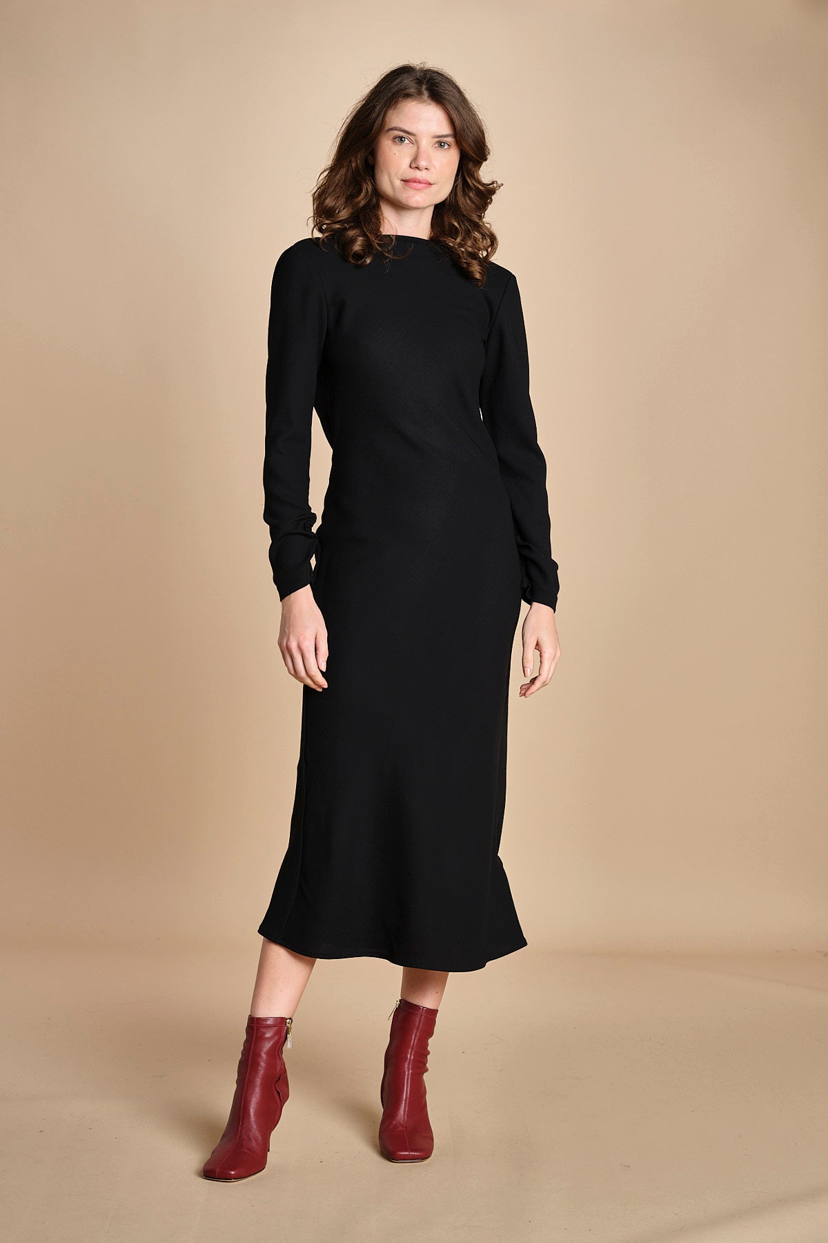abito midi con scollo dietro TUNISI BLACK crida 