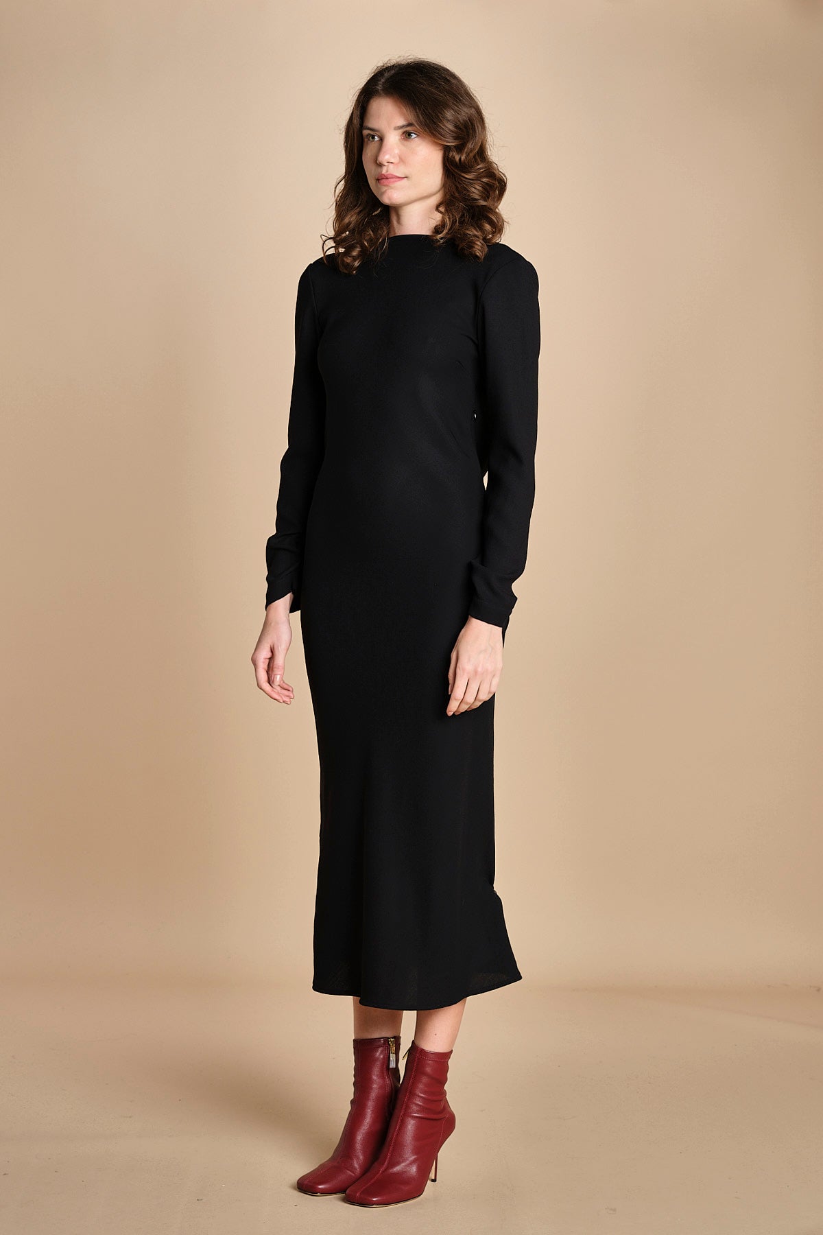 abito midi con scollo dietro TUNISI BLACK crida 