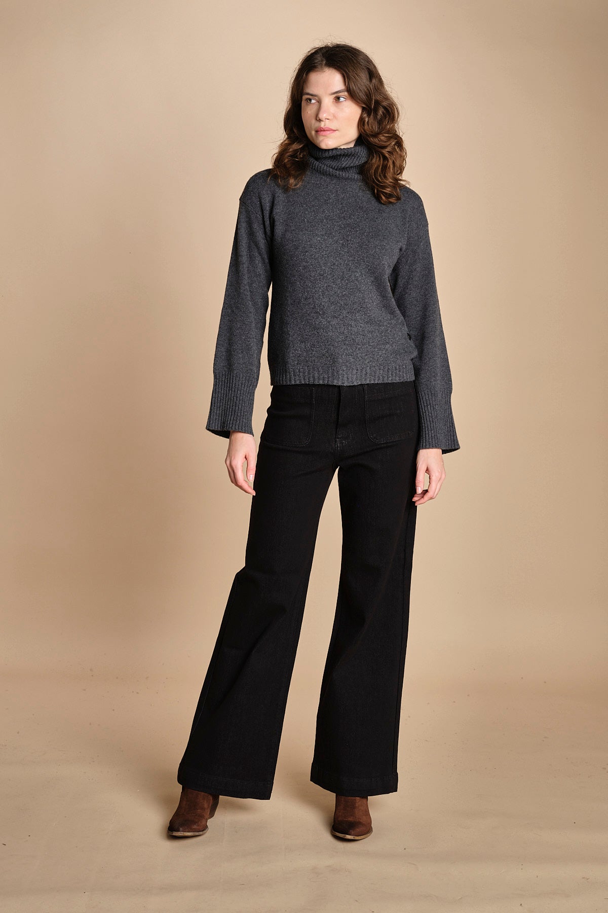 denim a zampa con taschine FAUVE BLACK fam 