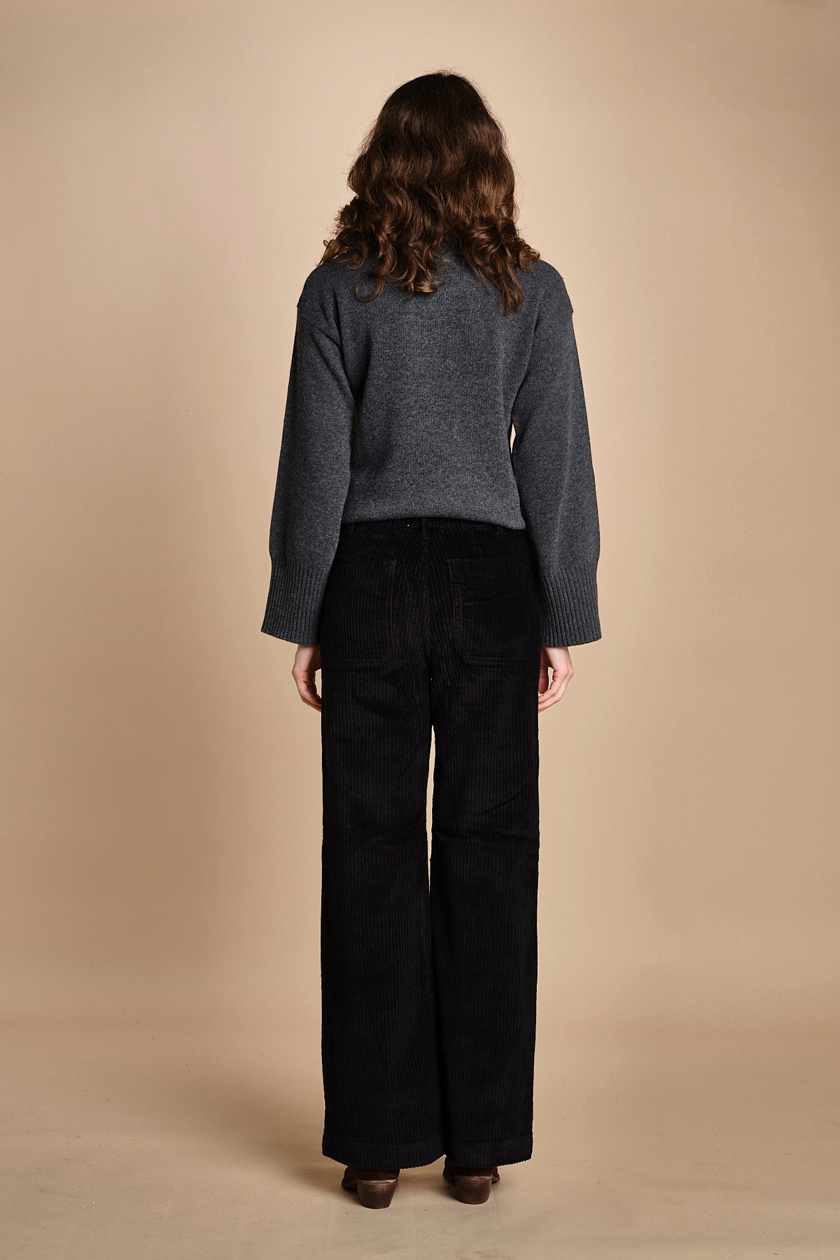 pantalone a zampa con taschine FAUVE WX BLACK fam 