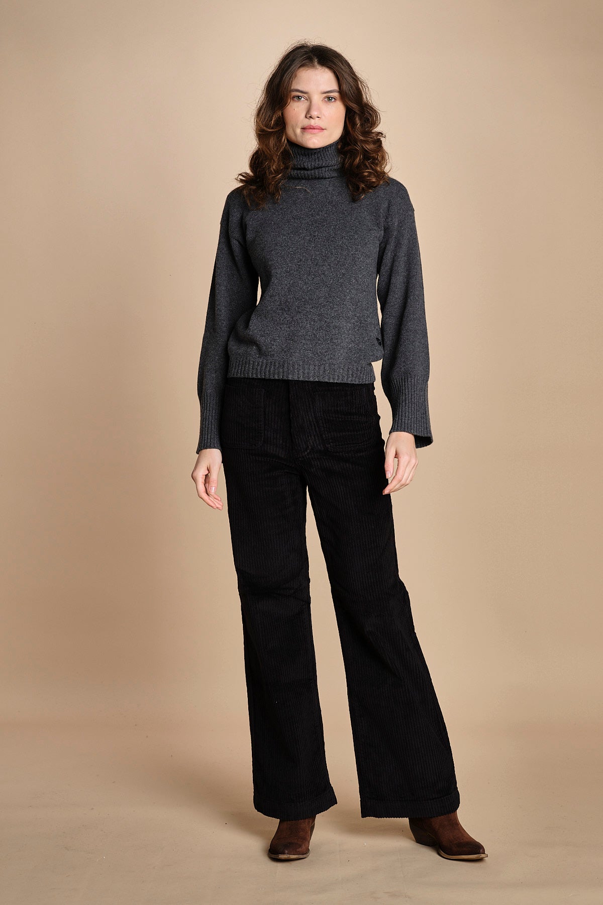pantalone a zampa con taschine FAUVE WX BLACK fam 
