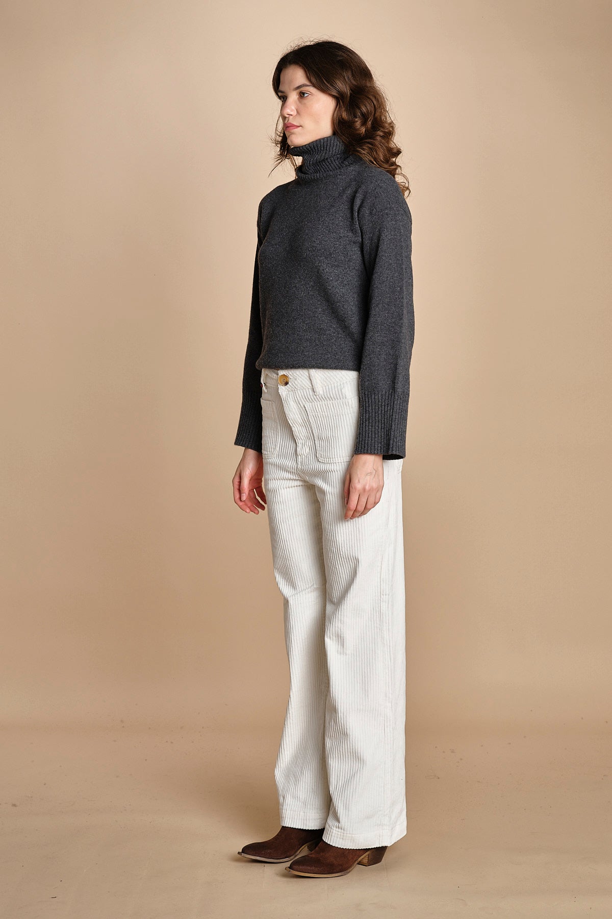 pantalone a zampa con taschine FAUVE WX WHITE fam 