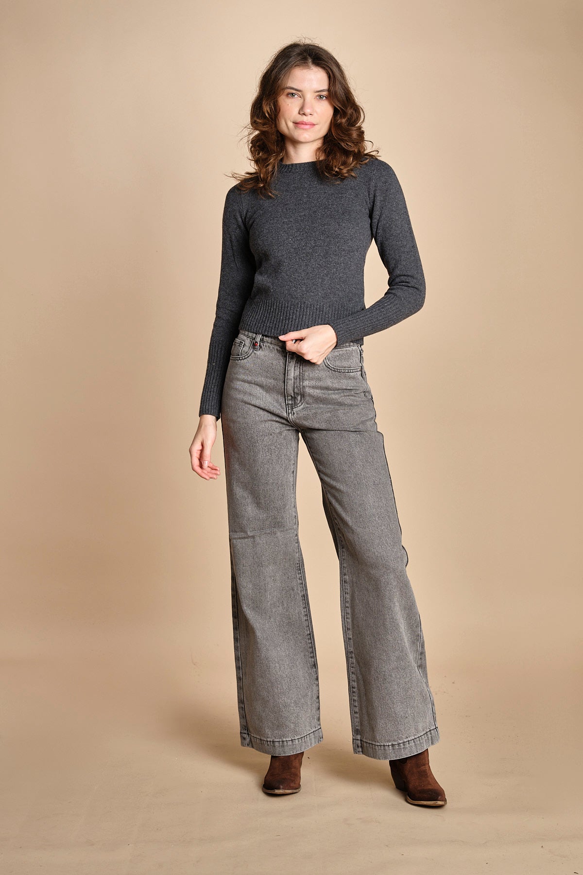 denim over FLEURE WF GREY fam 