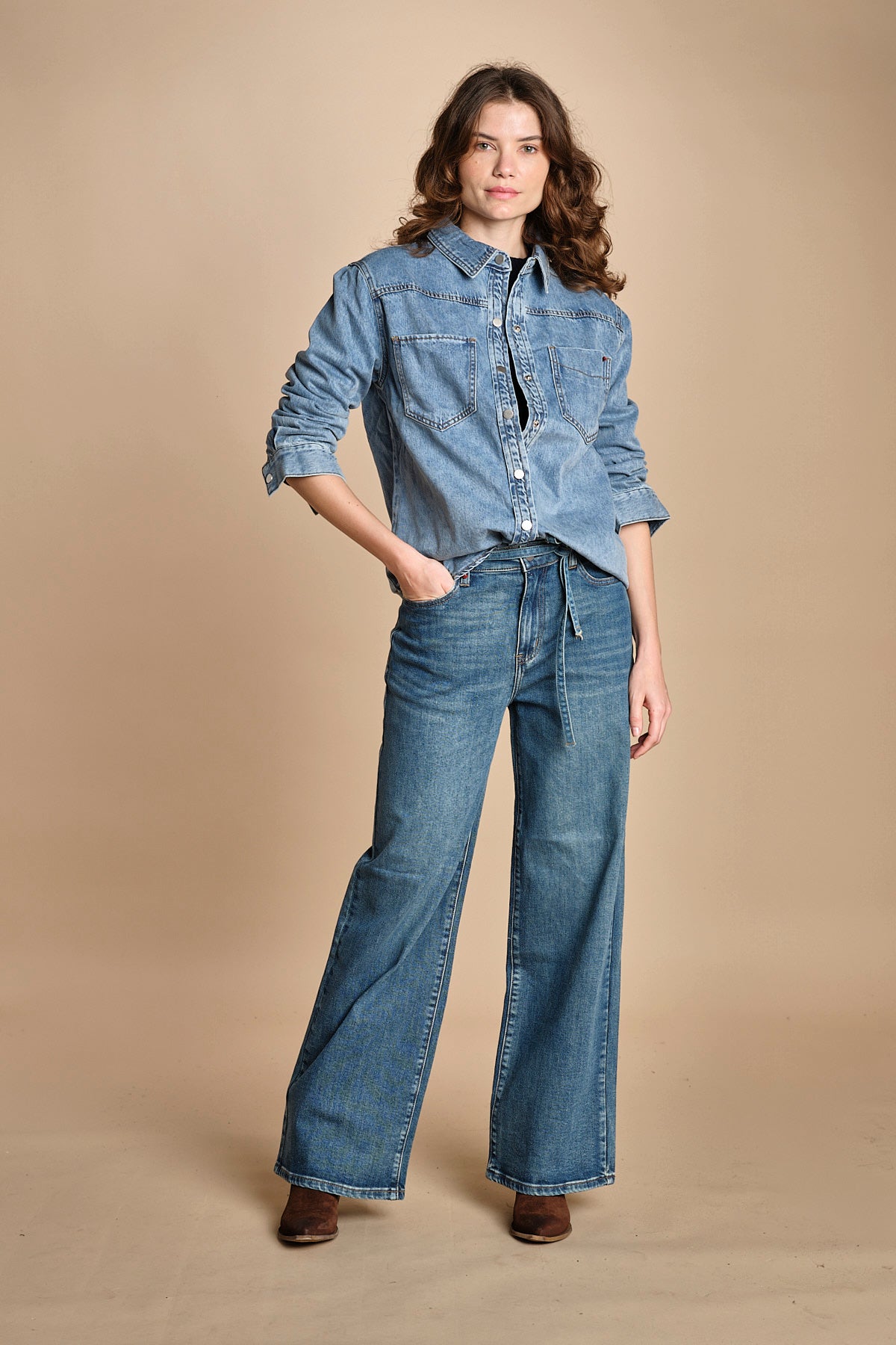 camicia in denim SOFIA BLUE fam 