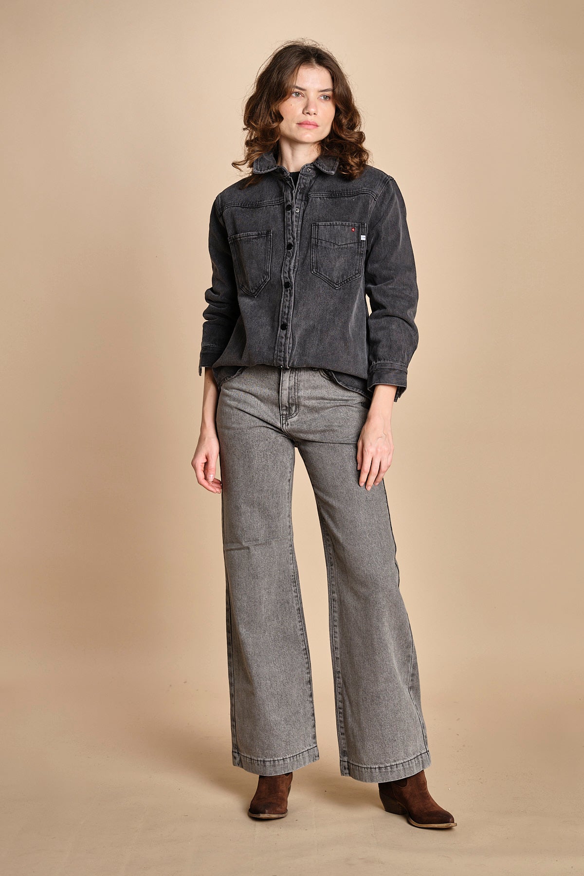 camicia in denim SOFIA CARBON fam 