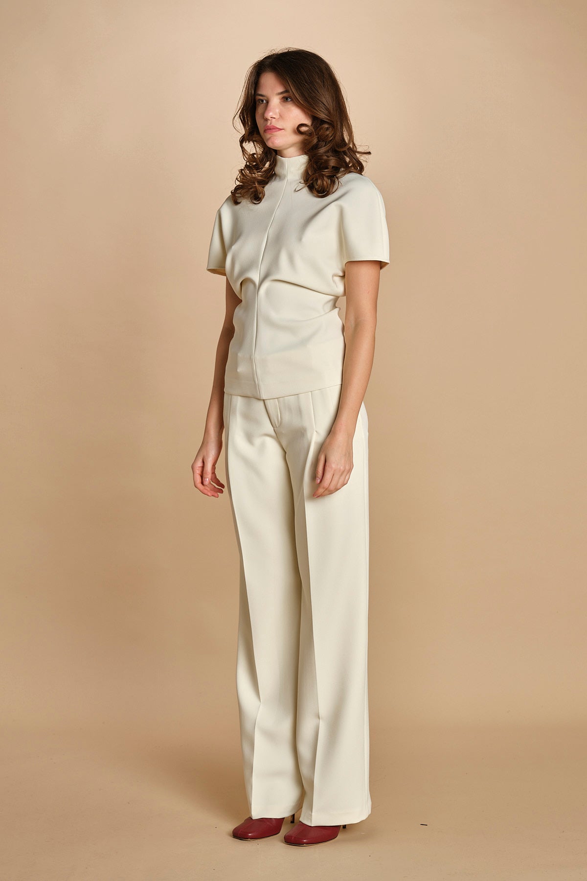 top manica corta con collo alto 31101-313 LATTE 02 federica tosi 