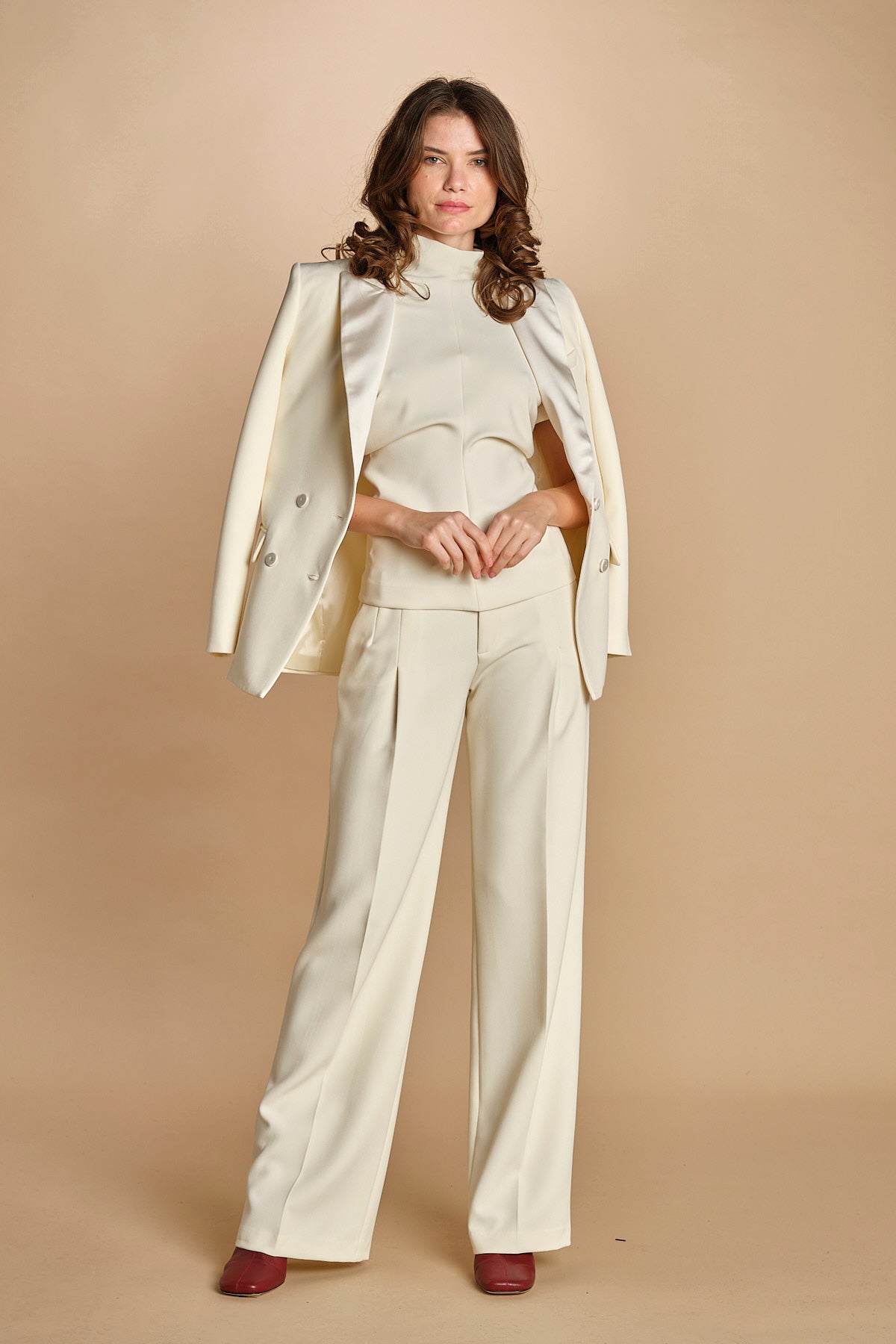 top manica corta con collo alto 31101-313 LATTE 02 federica tosi 