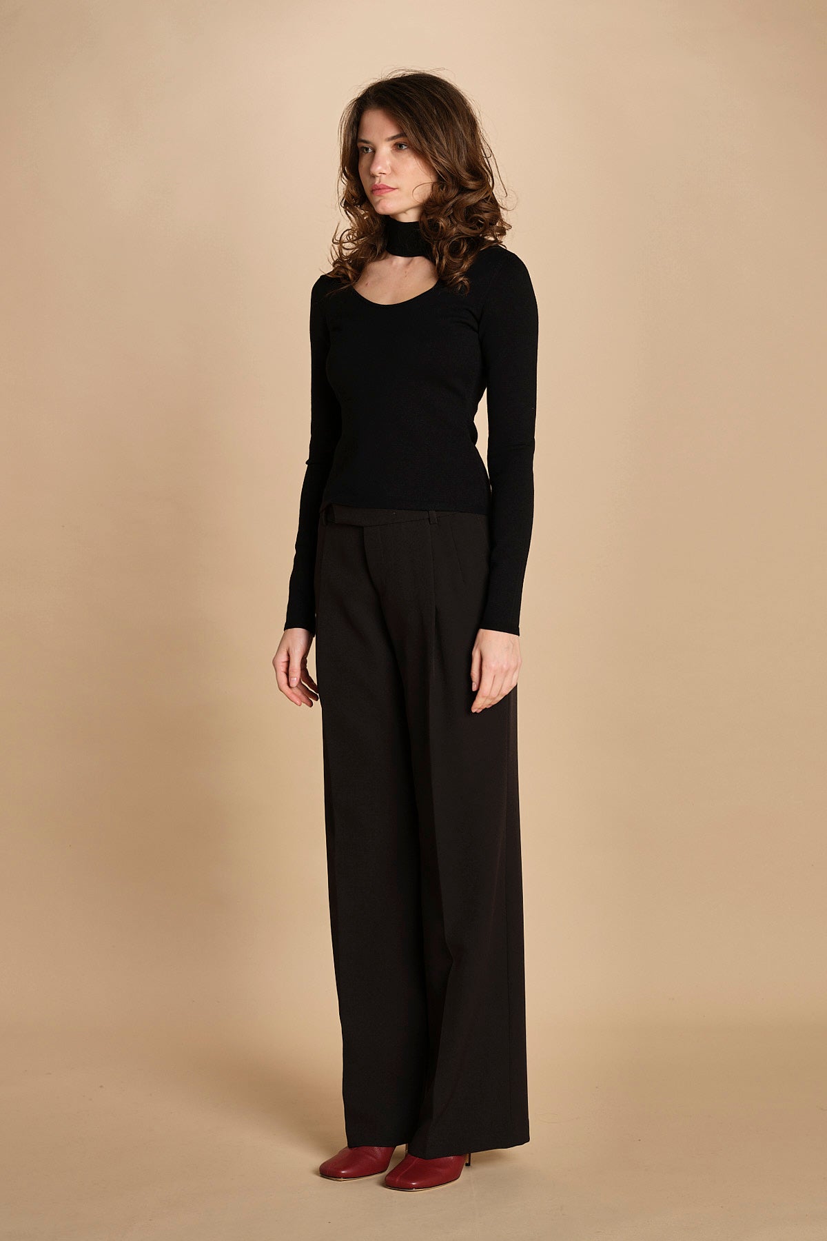 top maglia con scollo nudo 32007-350 NERO 29 federica tosi 