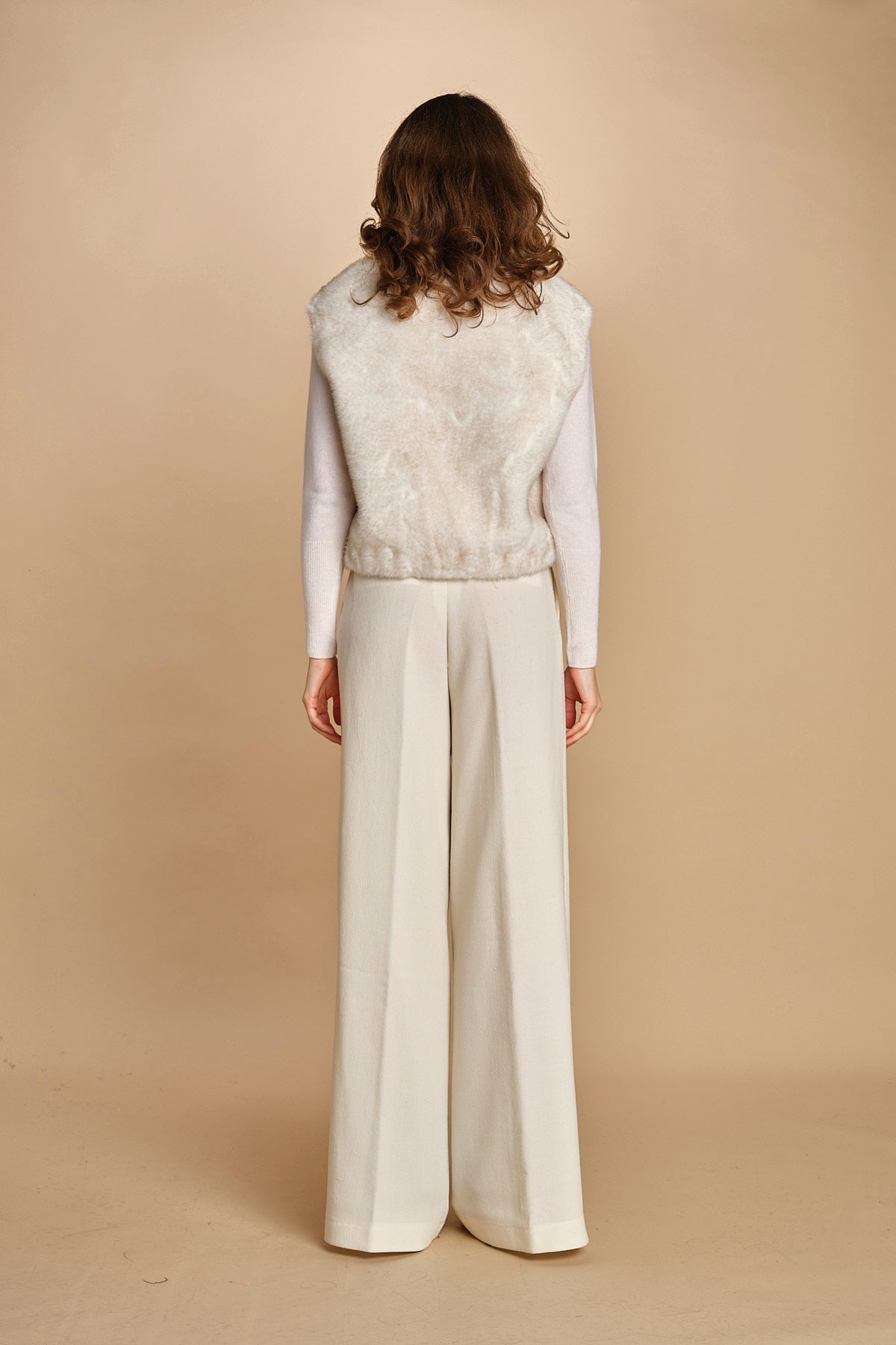 gilet in ecofur. GABI ECRU giovanni paris 