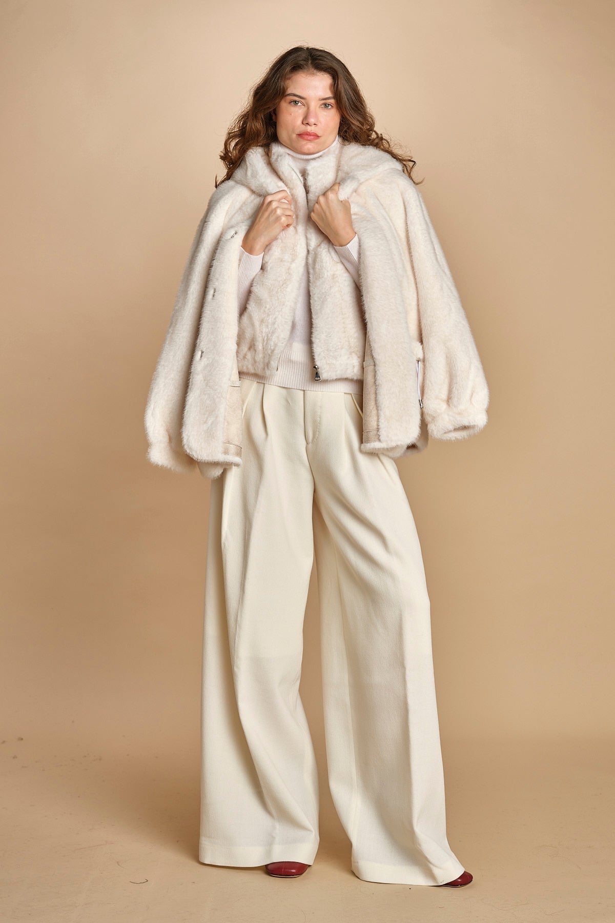 gilet in ecofur. GABI ECRU giovanni paris 