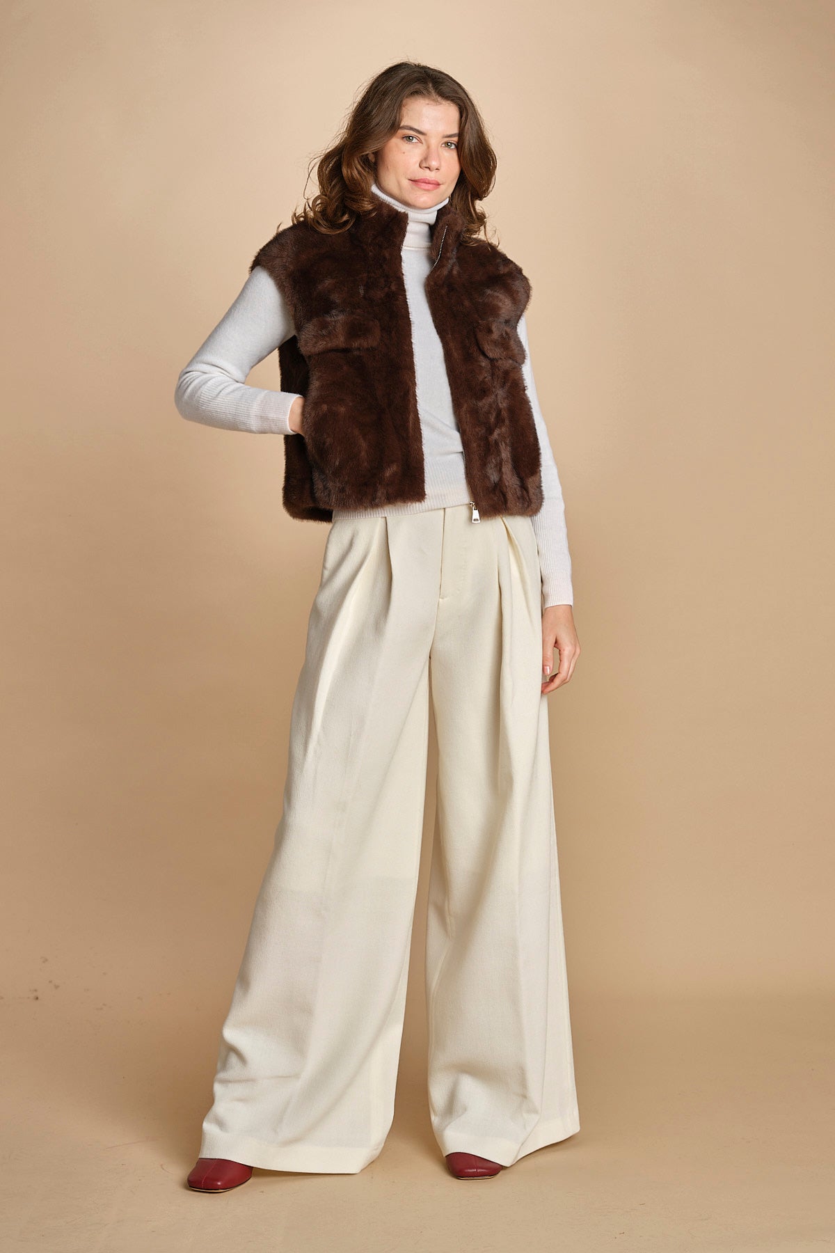gilet in ecofur. GABI MARRON giovanni paris 