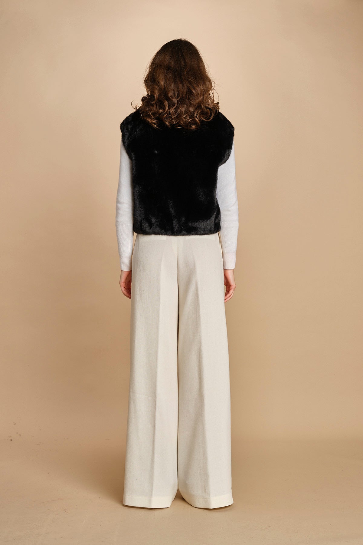 gilet in ecofur. GABI NOIR giovanni paris 