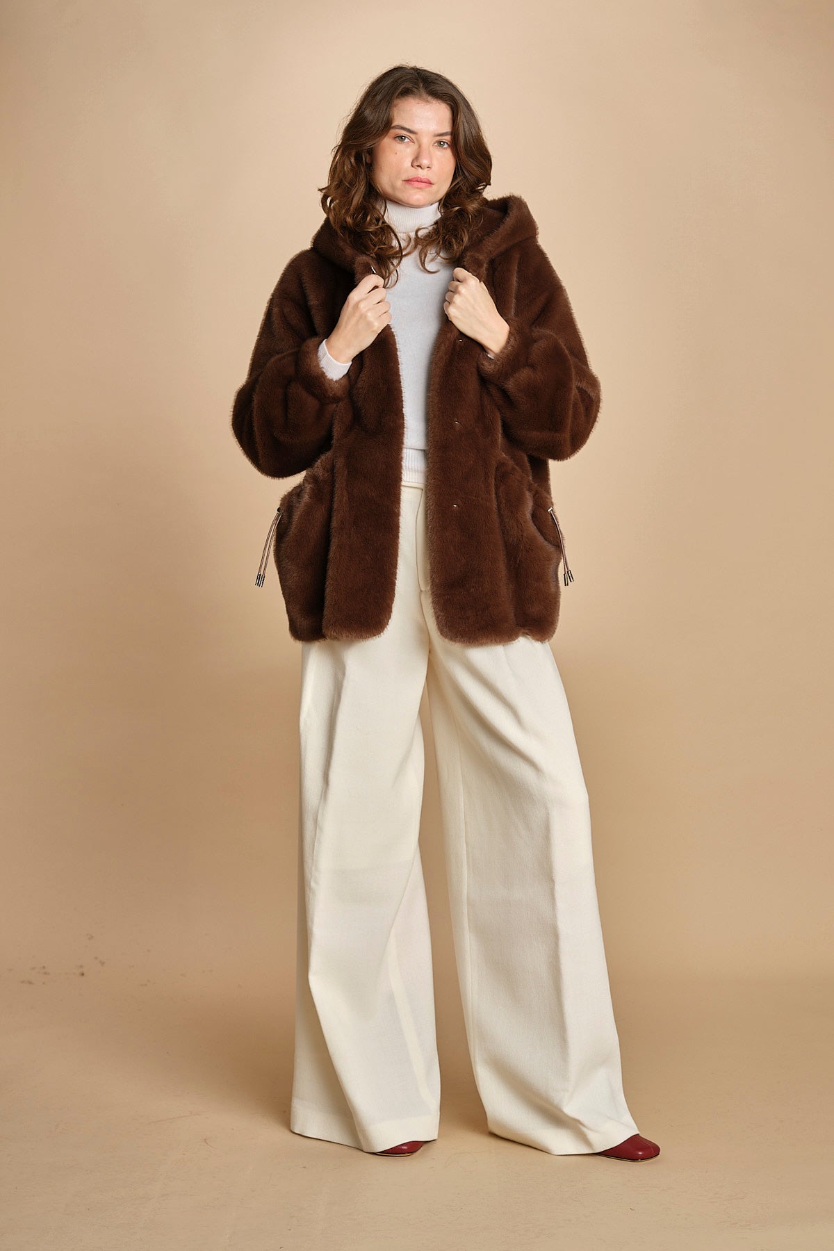 parka ecofur. SELENA MARON giovanni paris 