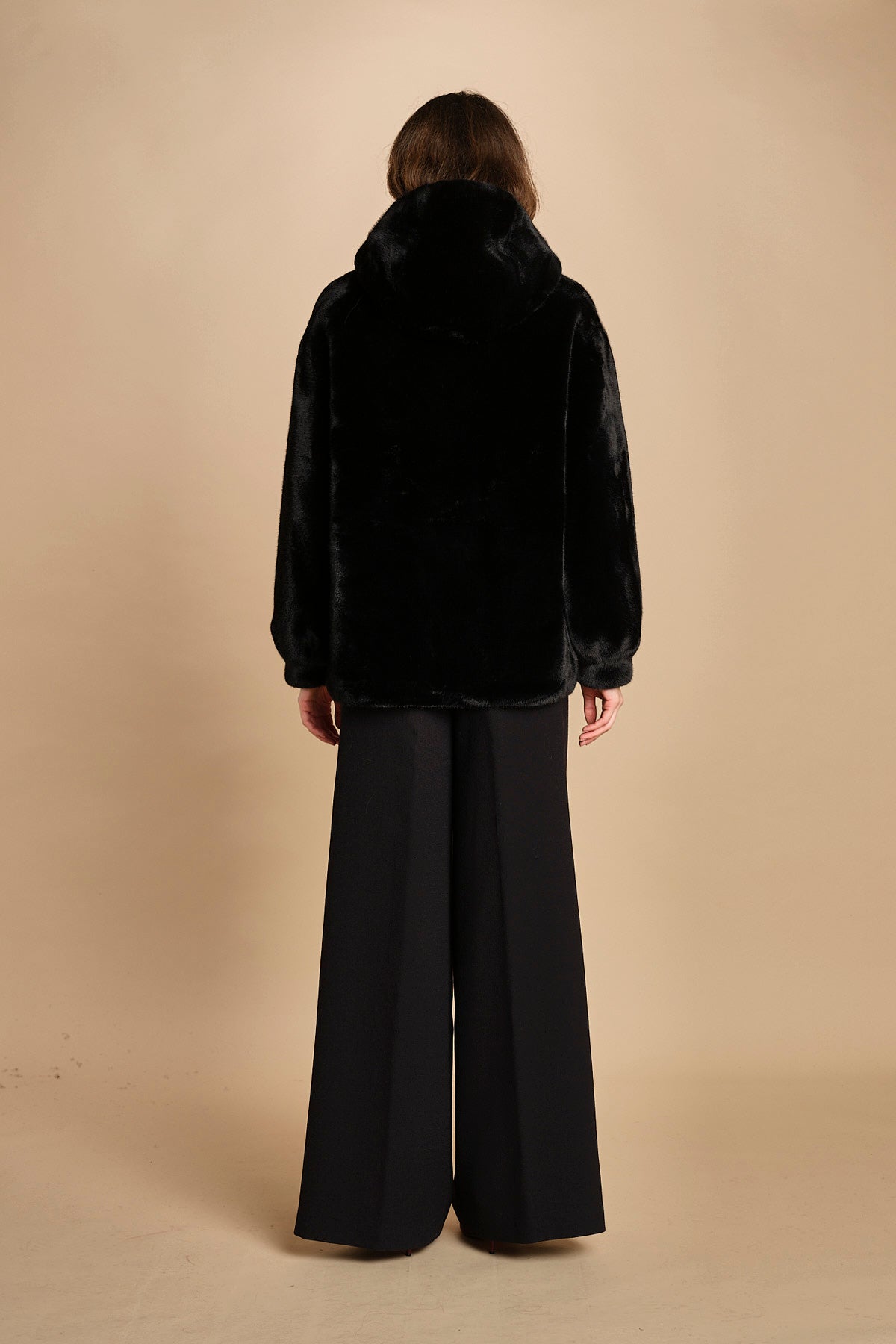 parka ecofur. SELENA NOIR giovanni paris 