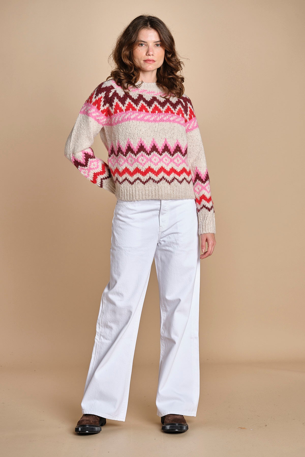 MAGIE maglia con greche BEND516 ECRU PINK hartford 