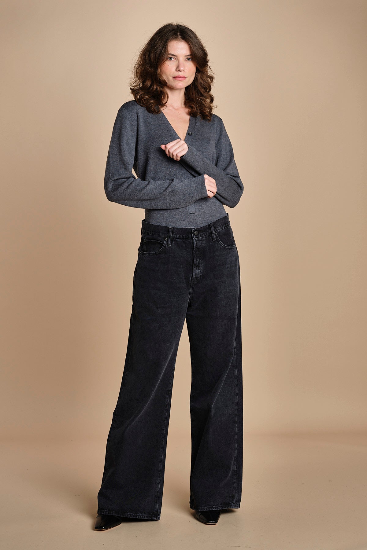 body scollo a v in merinos ANDERSON KNIT BODY GREY herskind 