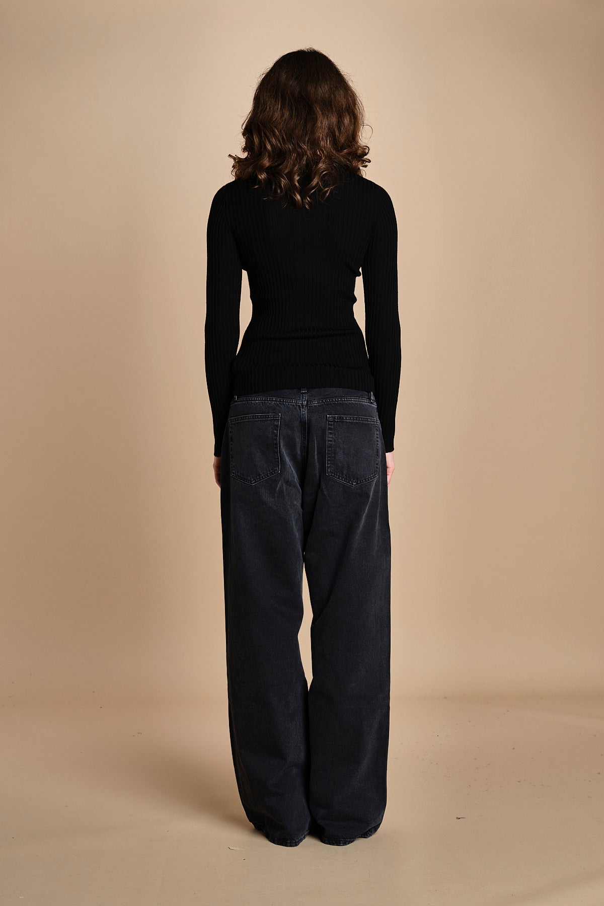 maglia girocollo a costine CAMB KNIT BLOUSE BLACK herskind 