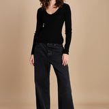 maglia scollo a v NOVA KNIT BLOUSE BLACK herskind 