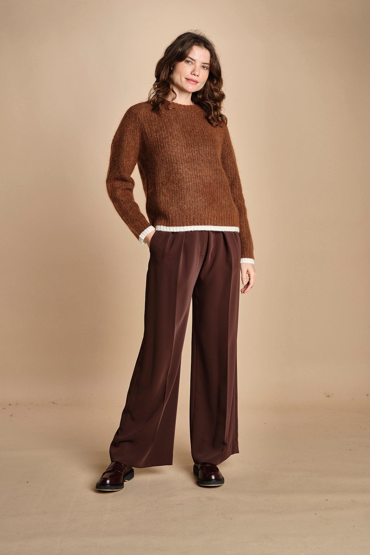 maglia a coste in mohair 15K106WM005 P661 VICUNA ines de la fressange 