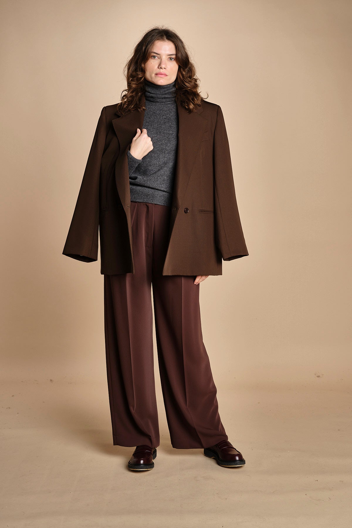 pantalone con pinces 15P008PL022 P157 DARK BROWN ines de la fressange 