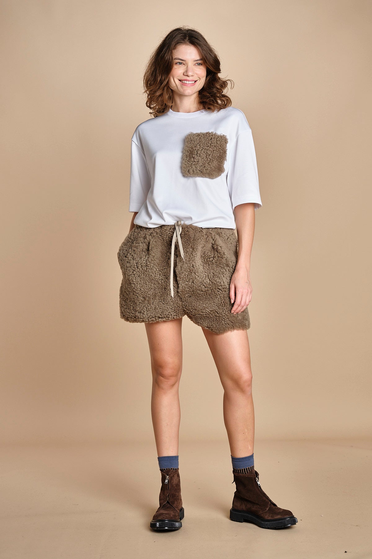 in cotone con tasca in montone TOM T-SHIRT MJD148PAT2977 J0248 WHITE jejia 