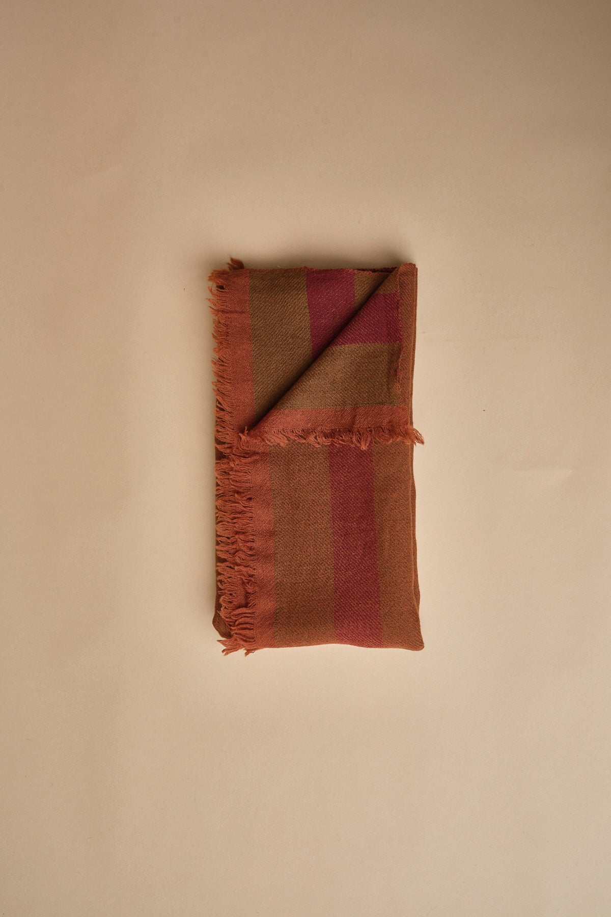 stola righe orizzontali. GEORGE BURGUNDY lovat & green 