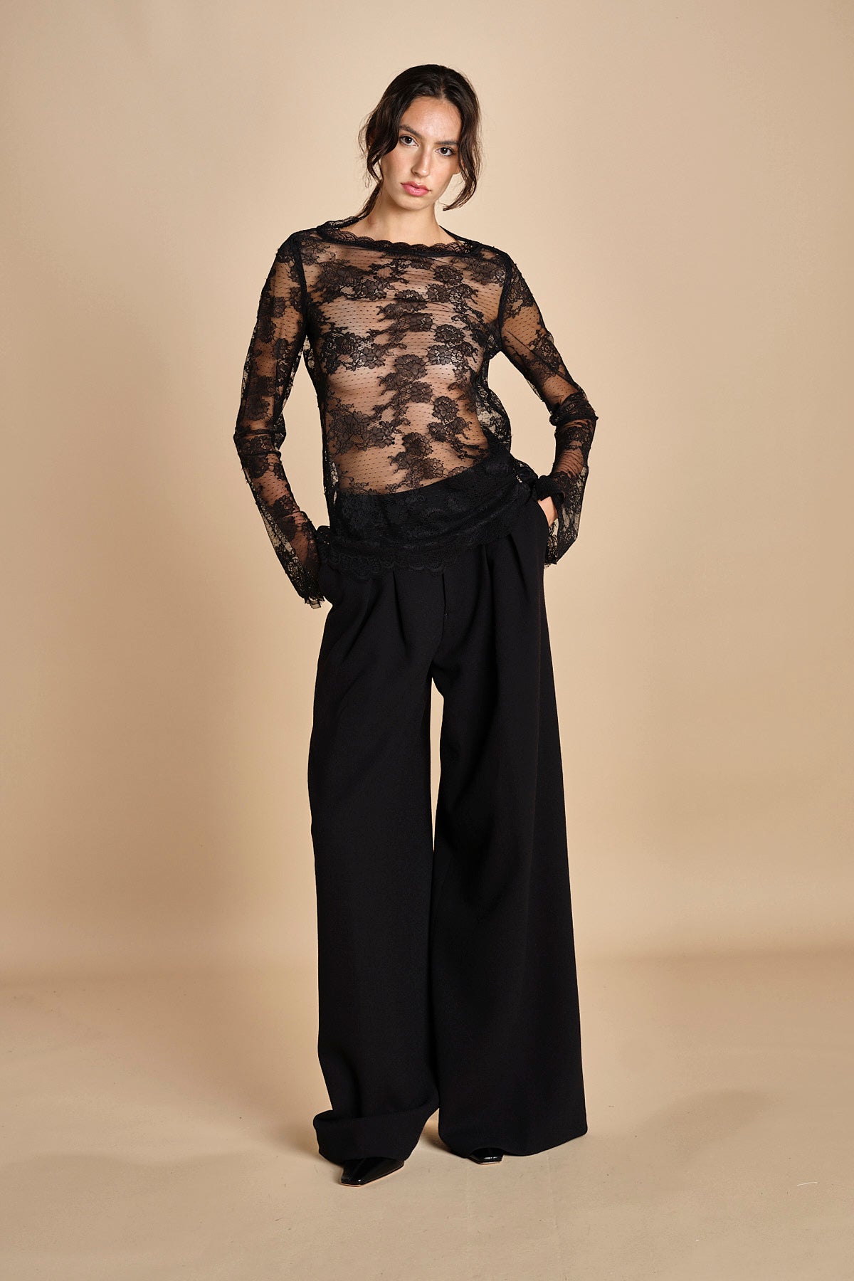 top in pizzo con manica lunga LENI BLACK malina 