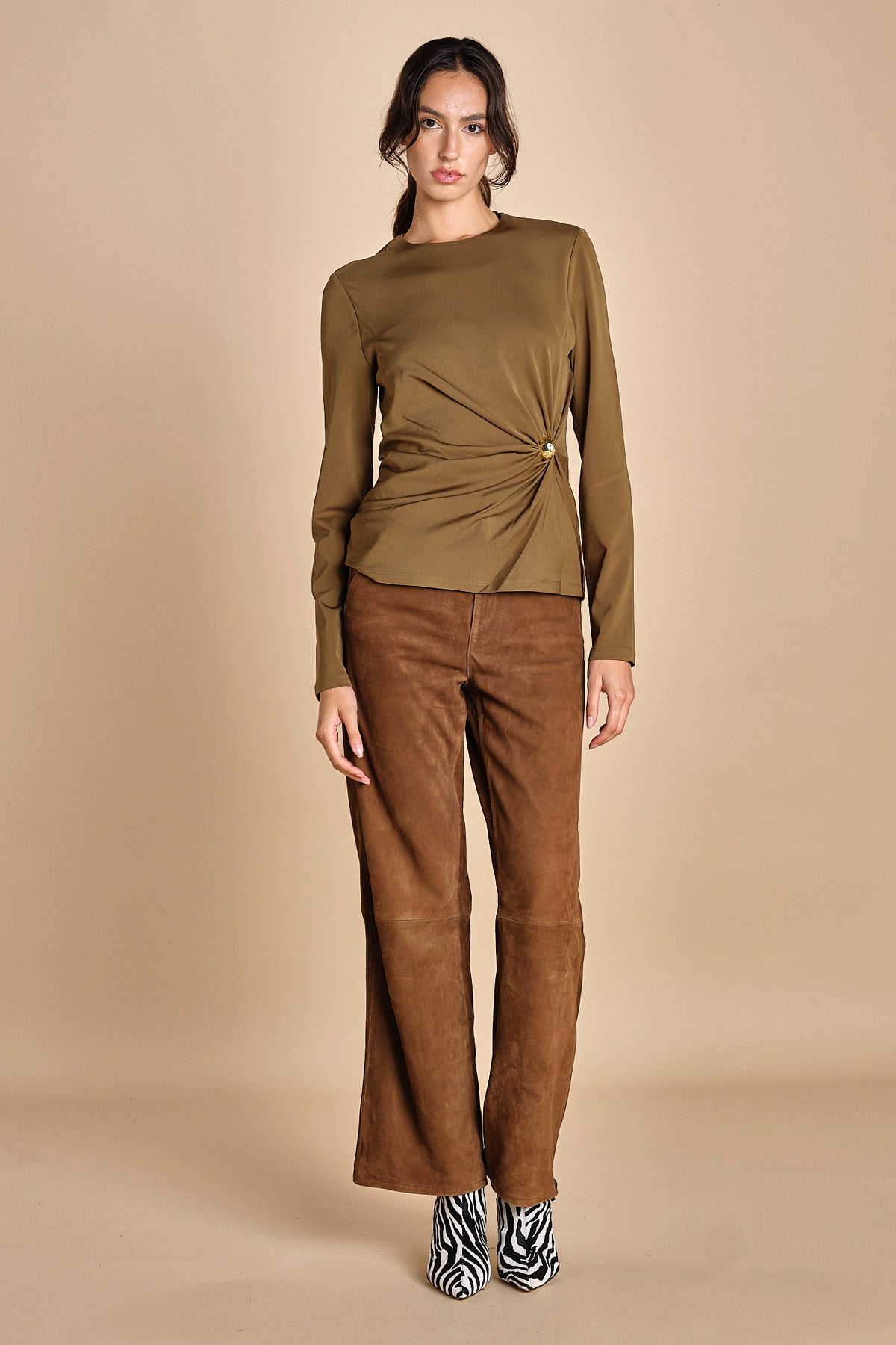 top con fibbie MAILEY OLIVE malina 
