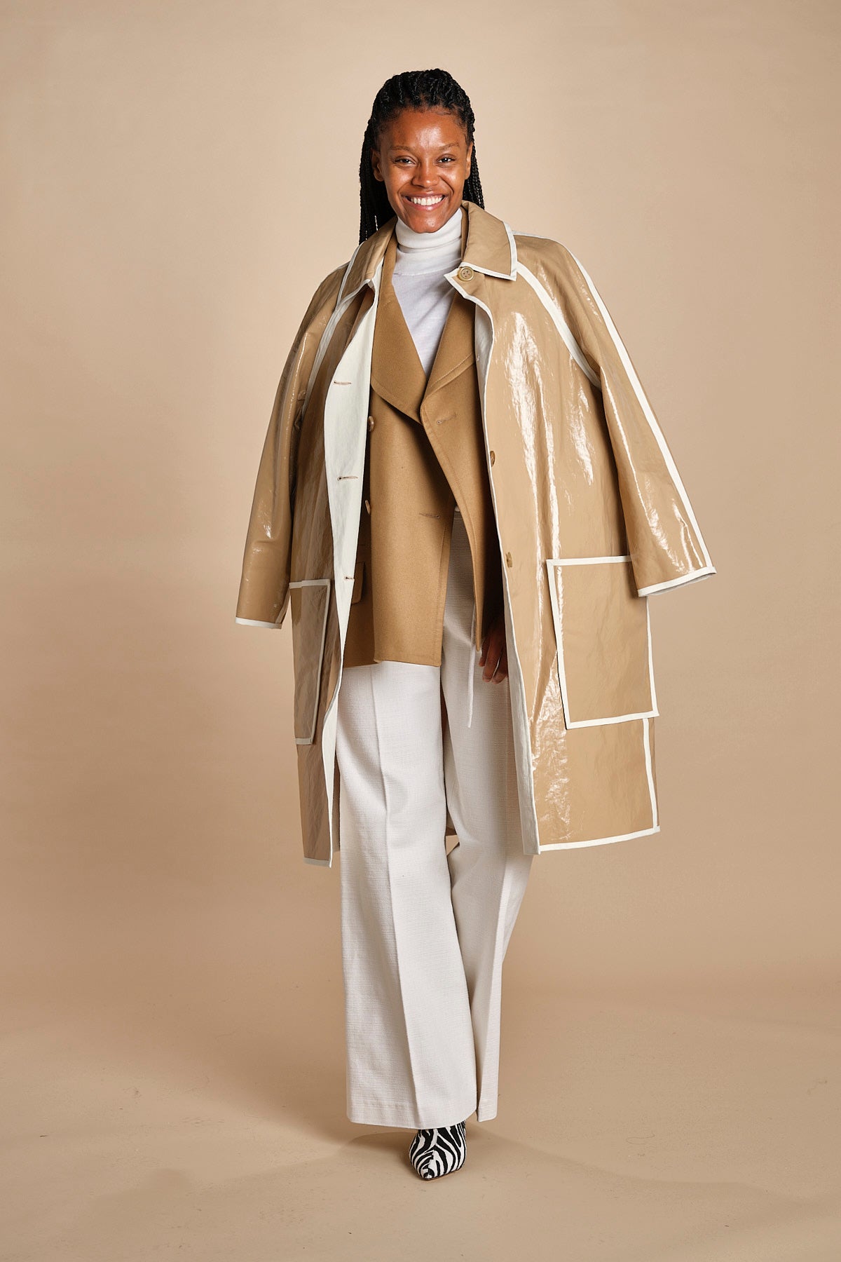 impermeabile profilato AW22MO1-COL LY93 BEIGE martin grant 