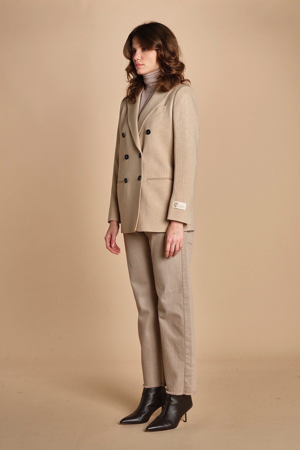 blazer doppiopetto spinato. BEATRIZ NATURALE massimo alba 