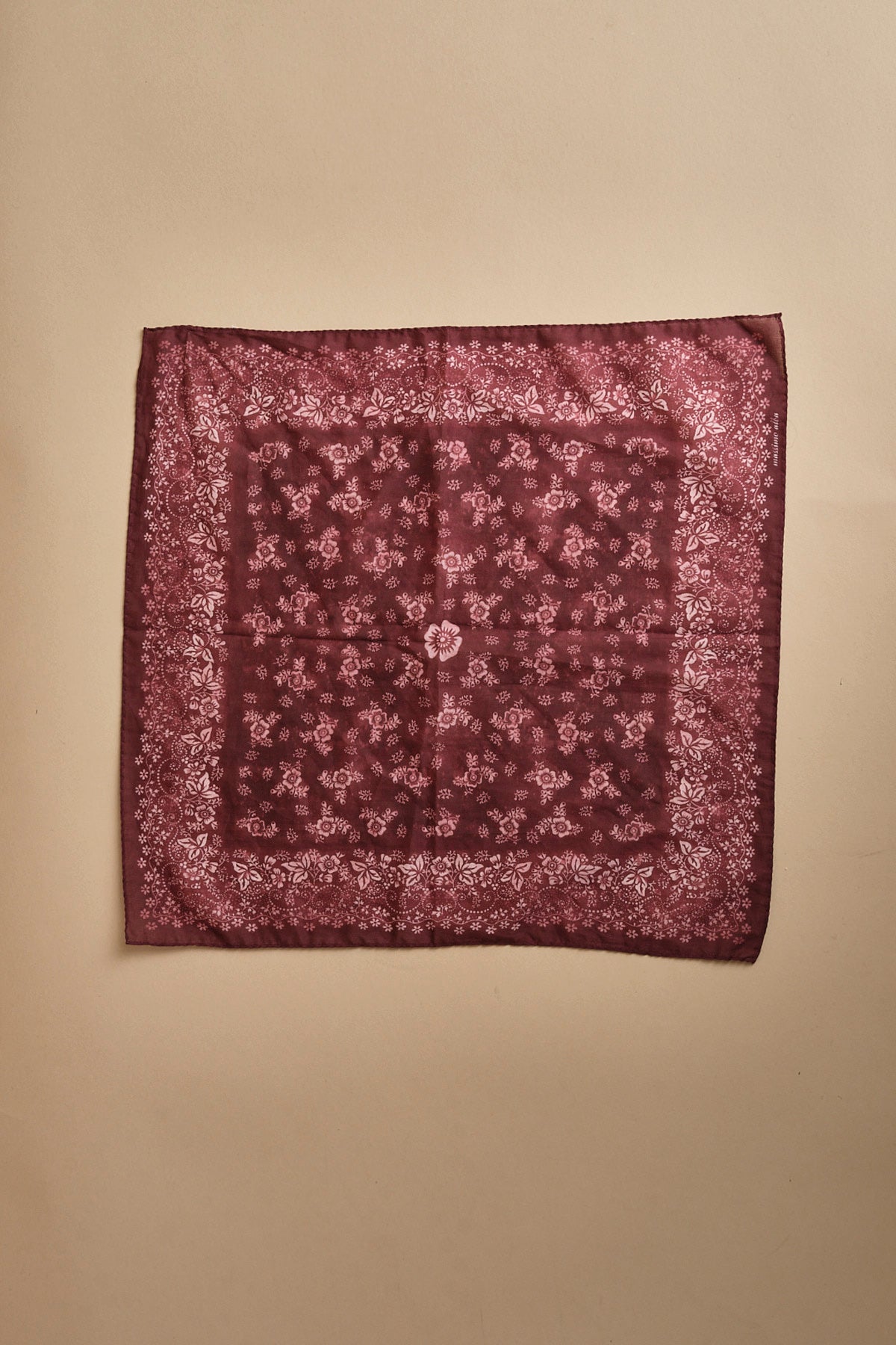 fazzoletto quadrato in voille di cotone con stampa bandana POCKET BORDEAUX massimo alba 