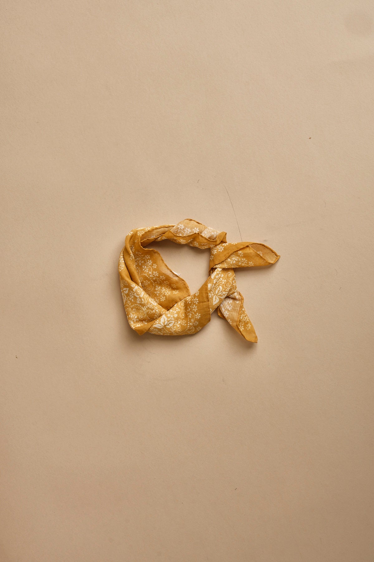 fazzoletto quadrato in voille di cotone con stampa bandana POCKET GIALLO massimo alba 