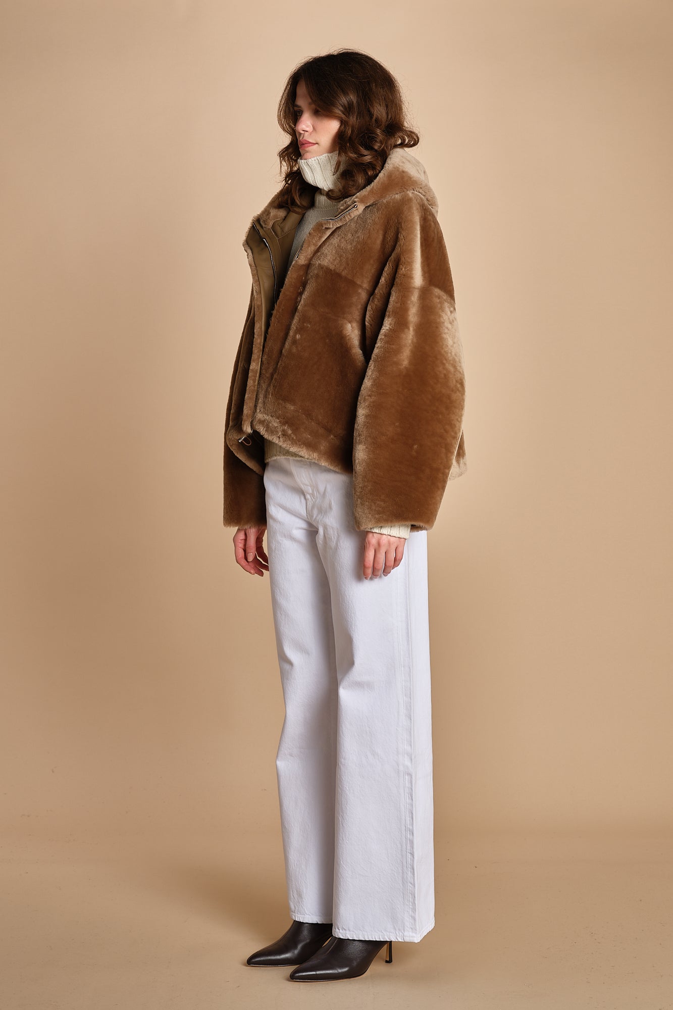022 montone zip con cappuccio 24022-300 MASTICE milaura 