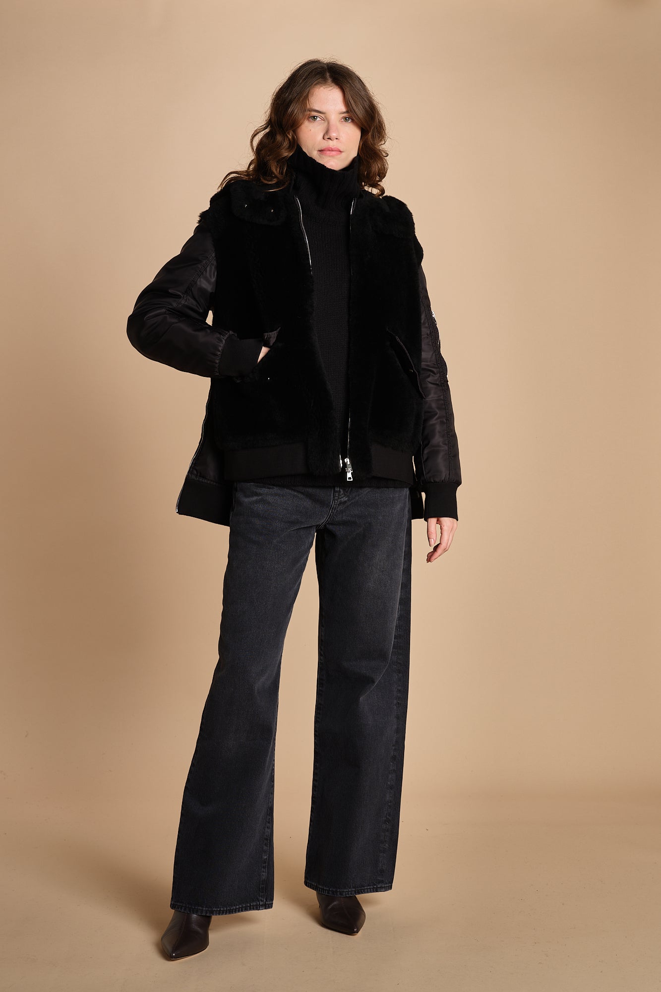 24065 giubbotto in nylon e pelliccia 24065350 NERO milaura 