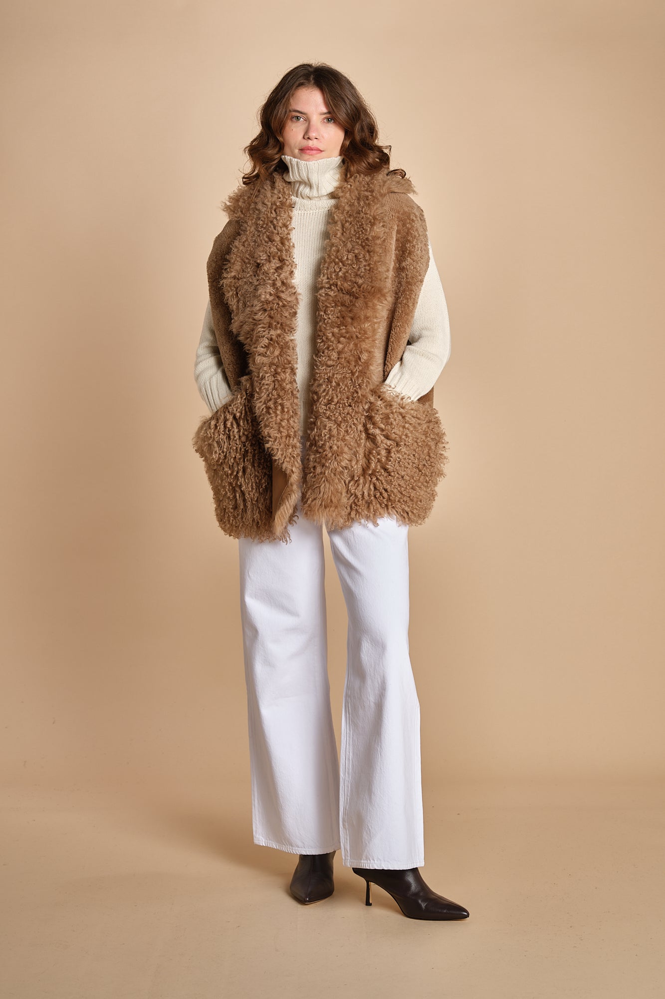021 gilet montone 25021-302 MASTICE milaura 