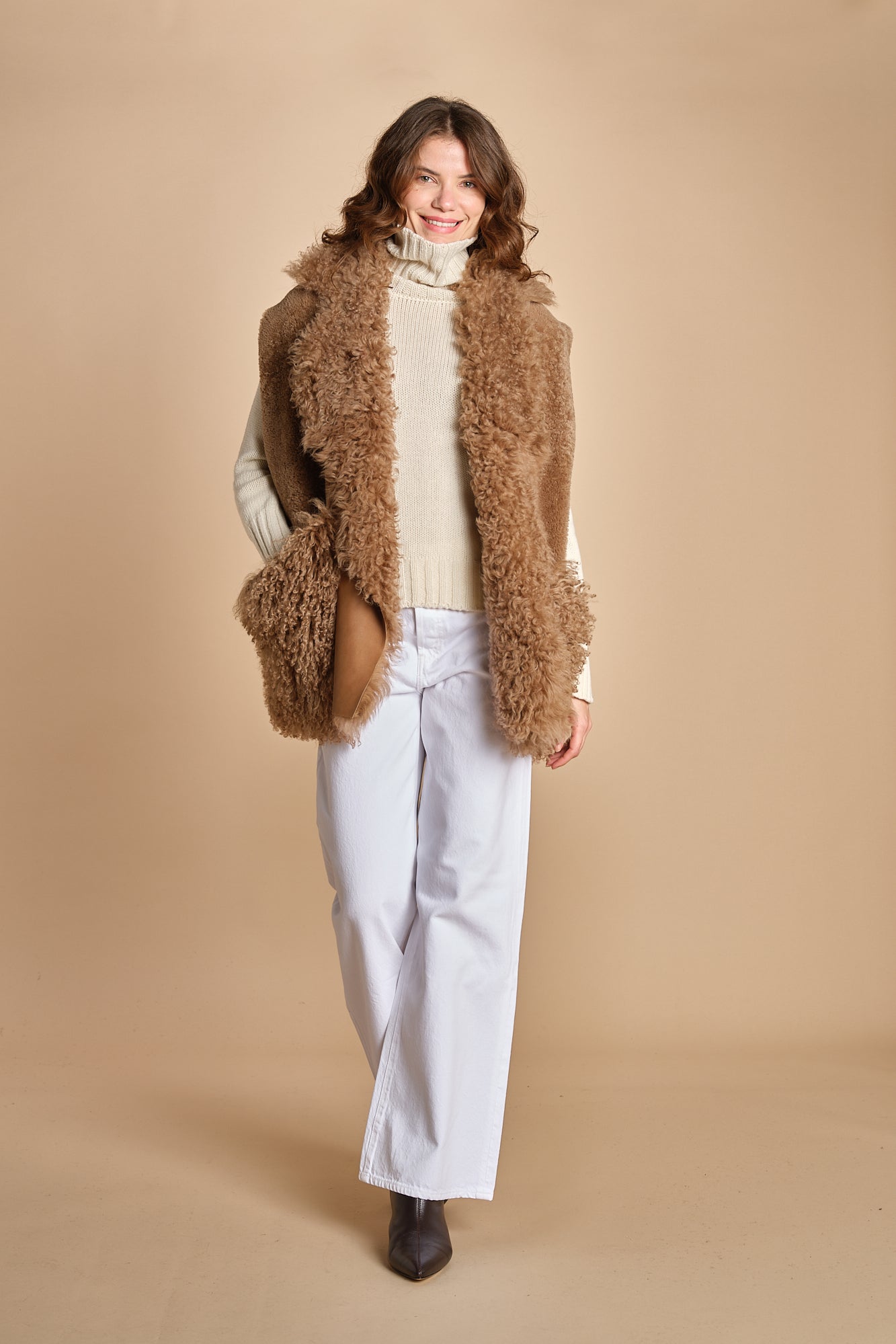 021 gilet montone 25021-302 MASTICE milaura 