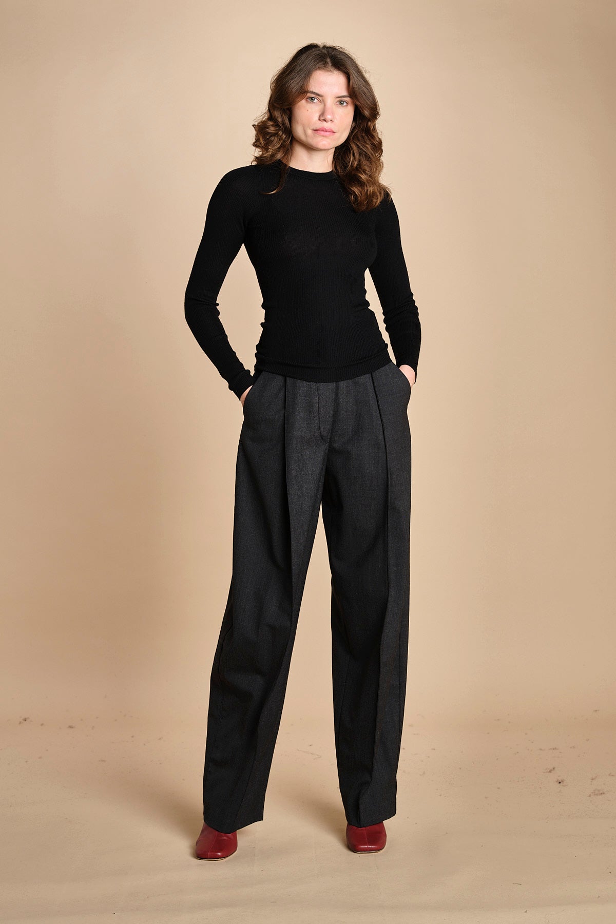 girocollo a costine manica luna in lana merino LAU30 E14035 NERO milaura 