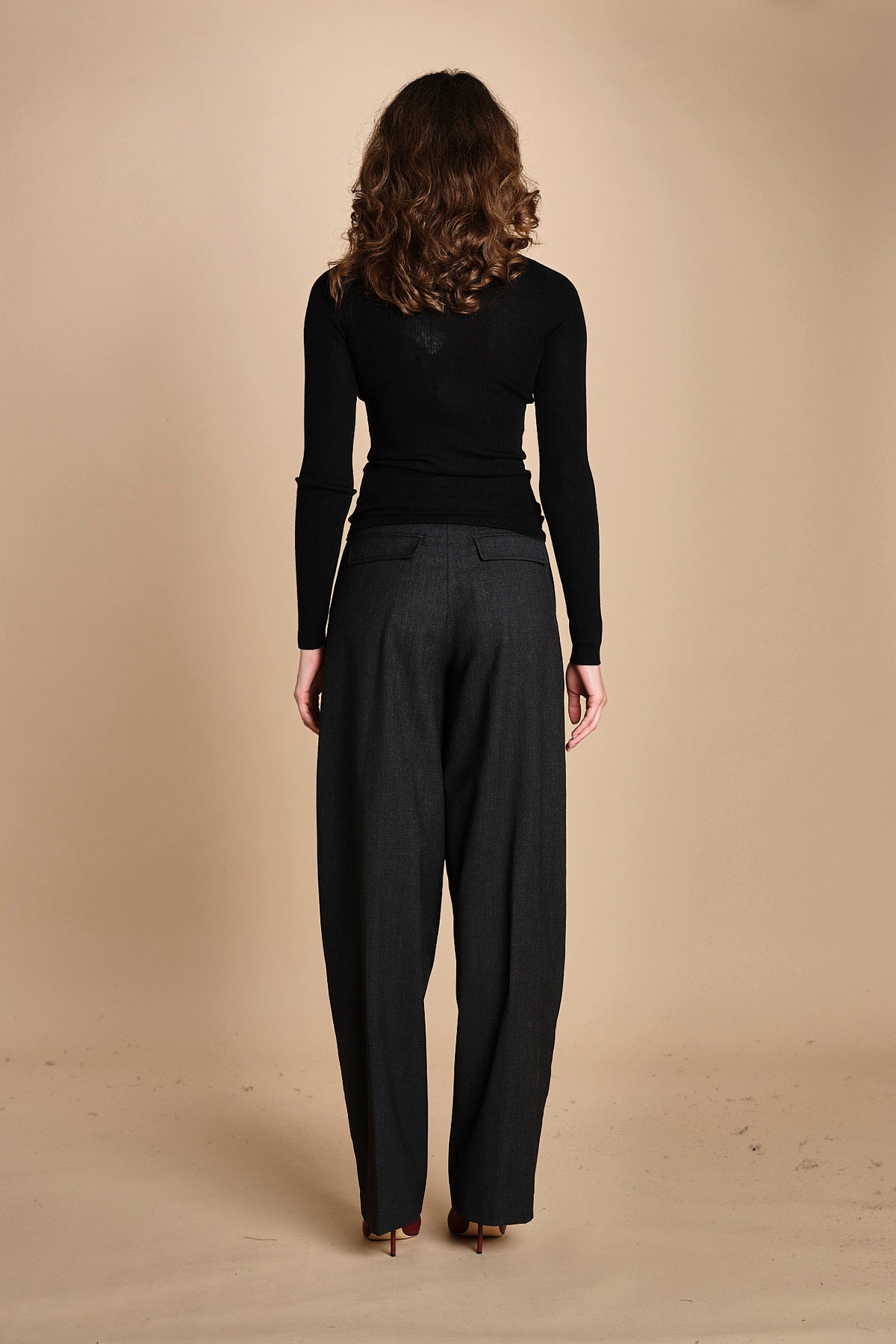 girocollo a costine manica luna in lana merino LAU30 E14035 NERO milaura 