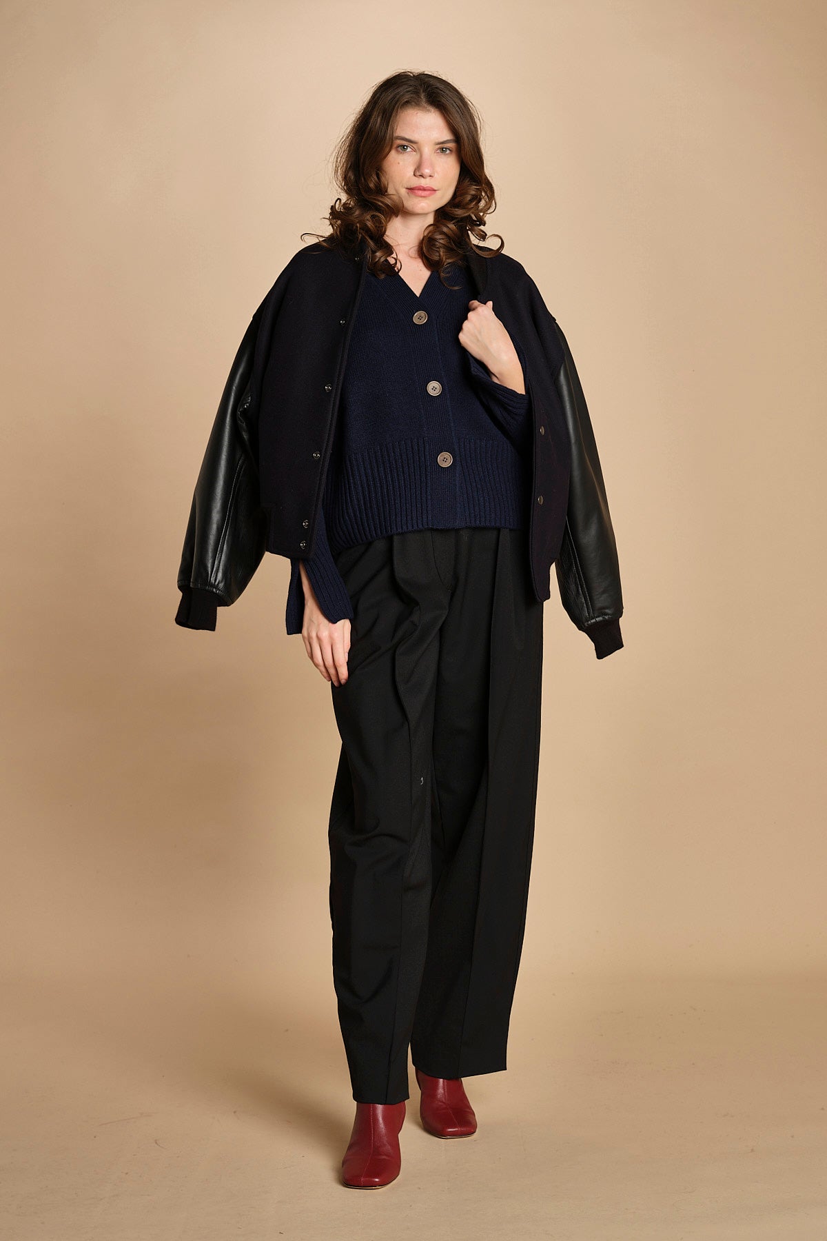 cardigan tre bottoni MIL4A24 25030 BLU milaura 