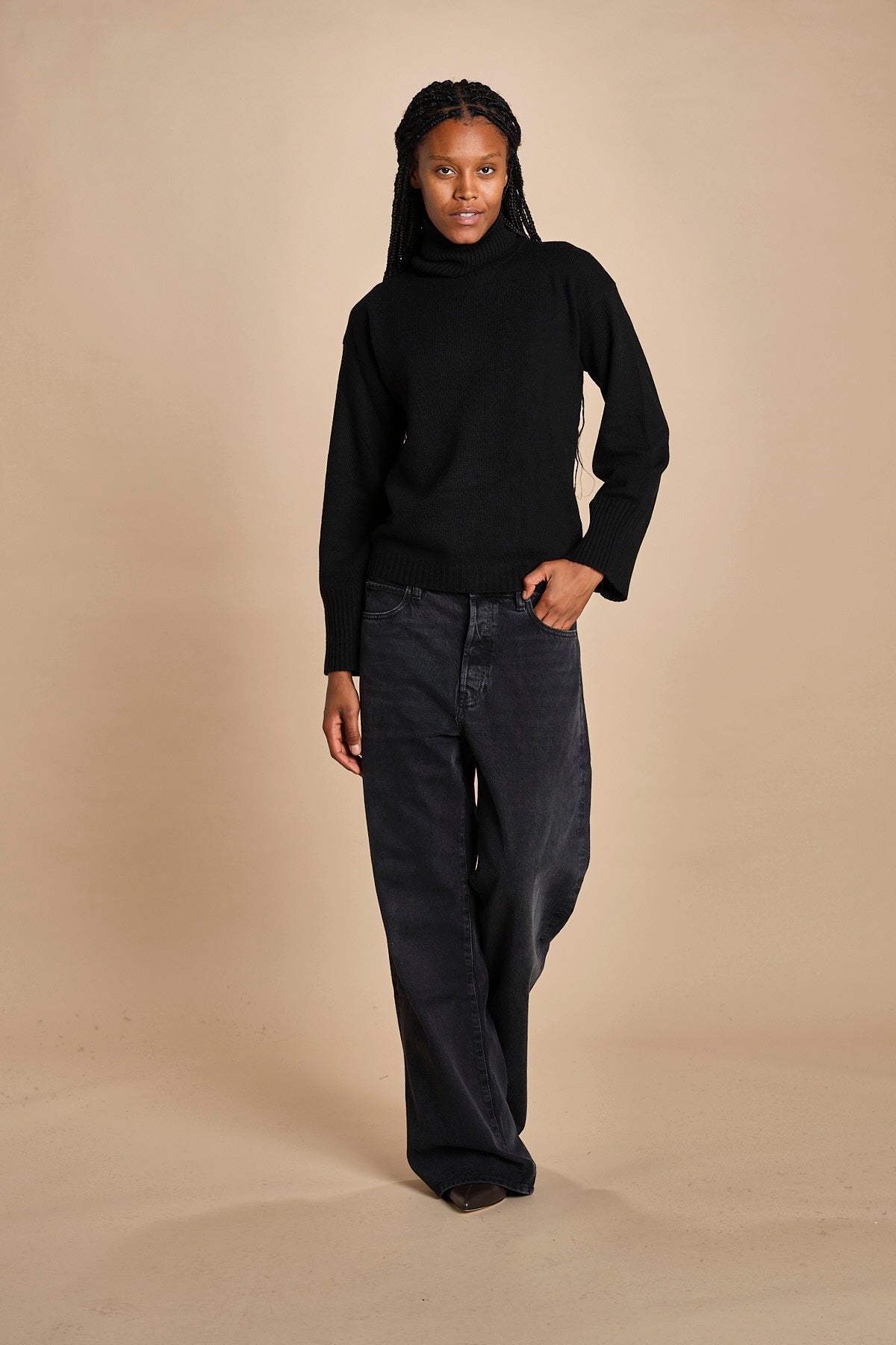 dolcevita con manica a campana by milaura. d2500895 872 NERO milaura 