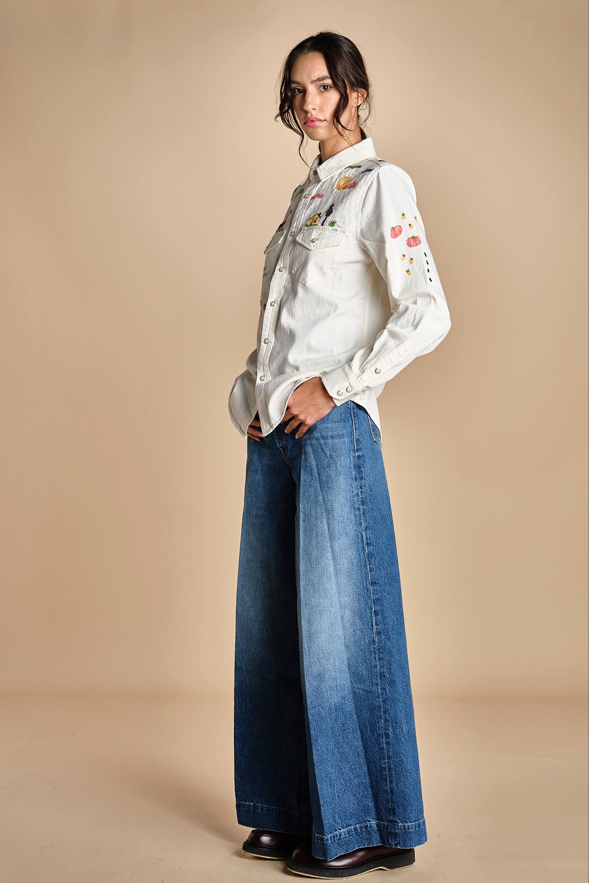 camicia denim con disegni ricamati 21126 THE ALL MY EXES 1494 mother 