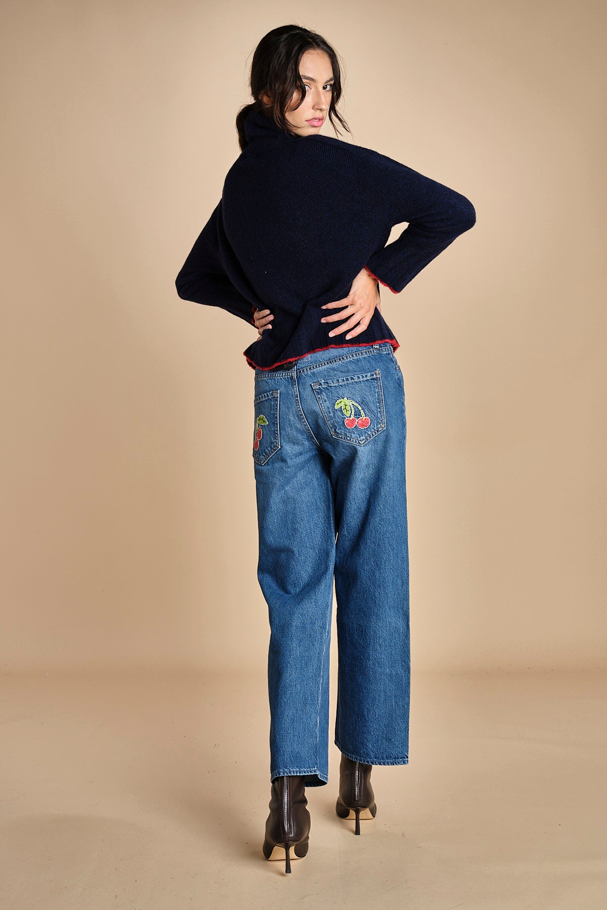 denim chiaro con ciliegie sul retro 11316 THE PIPE DREAM BUTTON SNEAK FRAY 1085 mother 