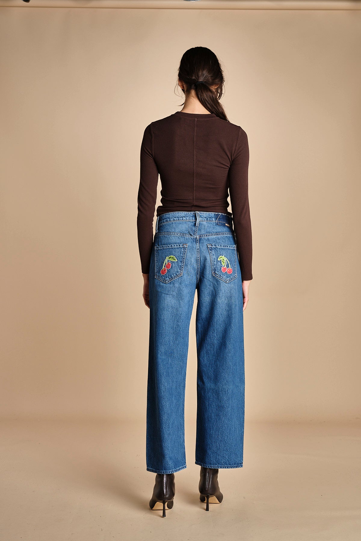 denim chiaro con ciliegie sul retro 11316 THE PIPE DREAM BUTTON SNEAK FRAY 1085 mother 