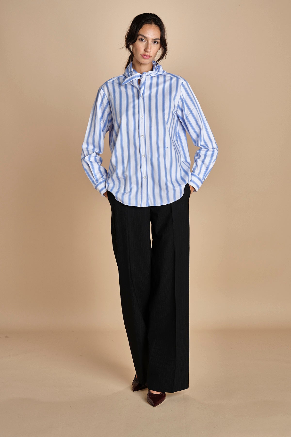 camicia girocollo a righe con bandana G0315249 R1D1 n21 