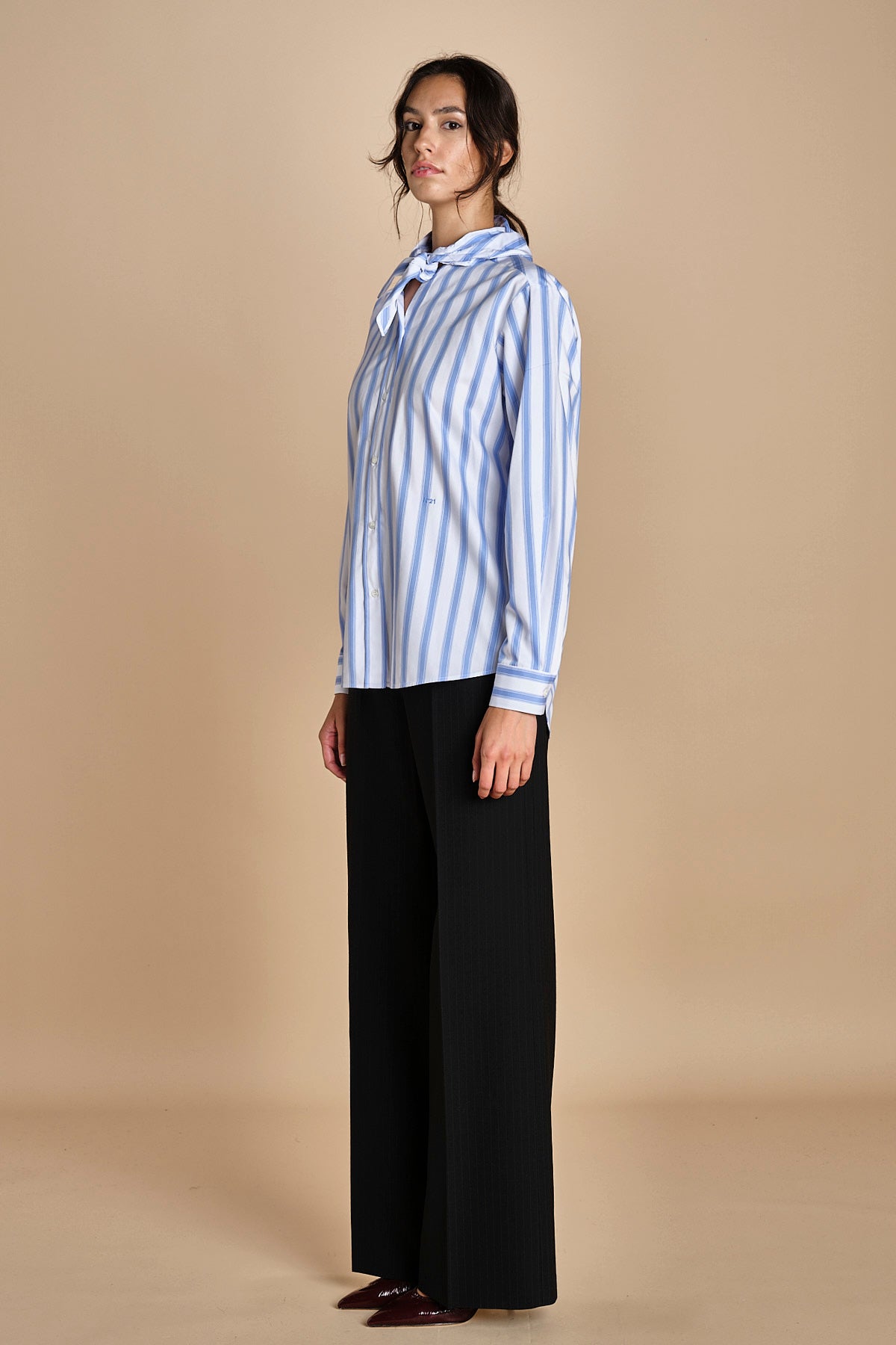 camicia girocollo a righe con bandana G0315249 R1D1 n21 