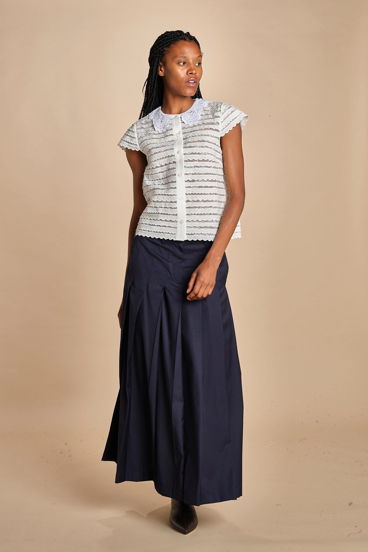 camicia a maniche corte con rouches e smerli G04152011102 BIANCO n21 