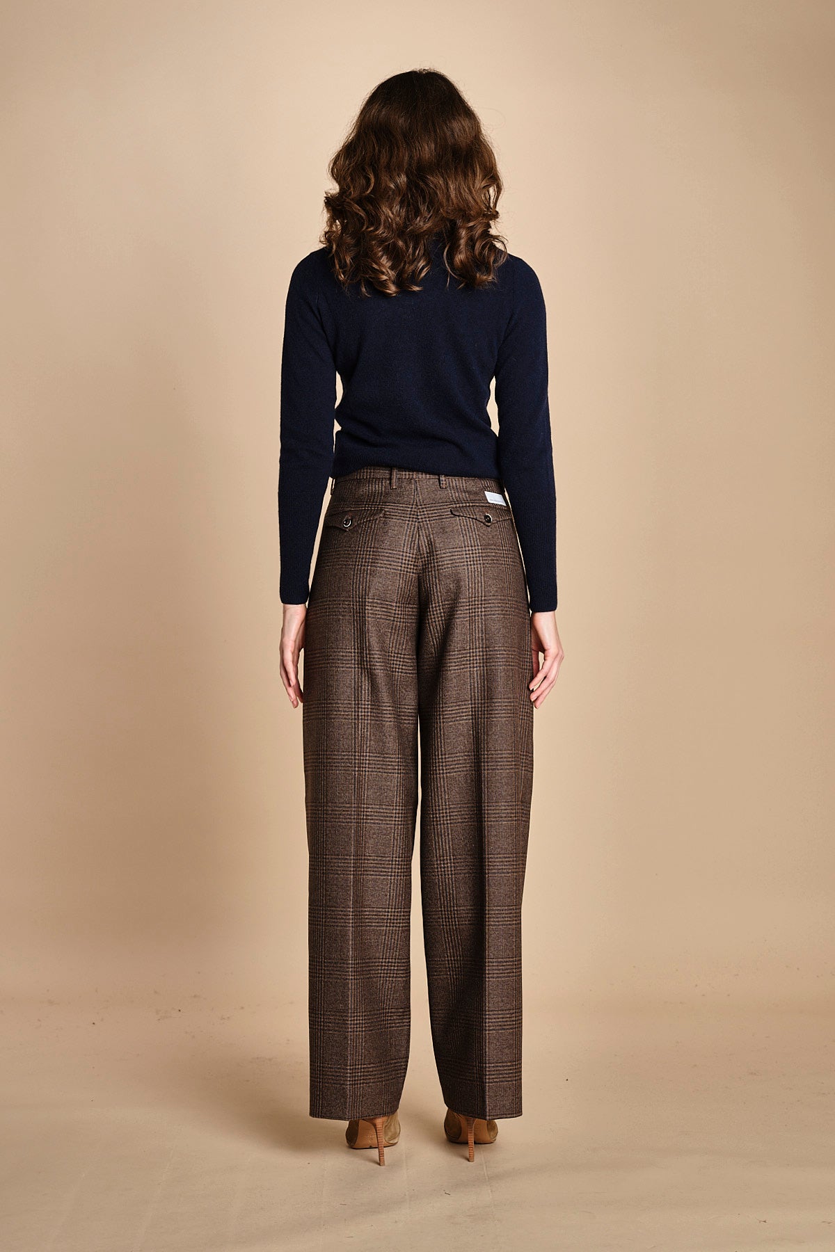 pantalone lungo chiuso fondo. NANCY NAN18 CHECK nine in the morning 